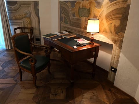 Cupola Rubatti Tornaforte: Apollo e le sue Muse Appartement in Cuneo