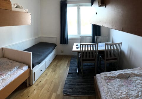 Photo of the whole room, Dining area, Bedroom, bunk bed