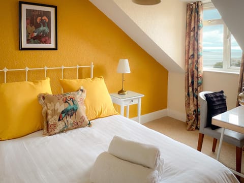 Timbertop Suites - Adults Only Bed and breakfast in Weston-super-Mare