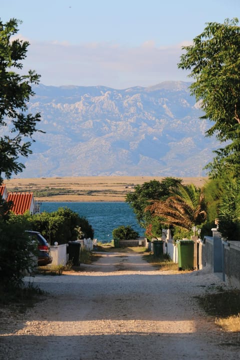 Villa Duga - Familie IL - I vanovic Lamarra Urlaub auf Vir Condo in Zadar County