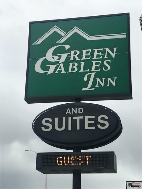 Green Gables Inn Motel in Cody