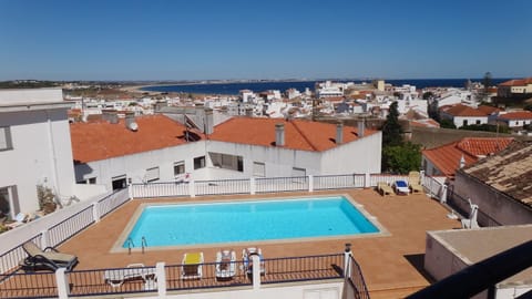 City view, Pool view, Sea view