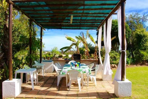 Garden, Dining area, Garden view