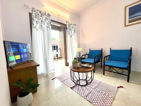 Sun-kissed Holidays, Goa Topaz Apartment in Candolim