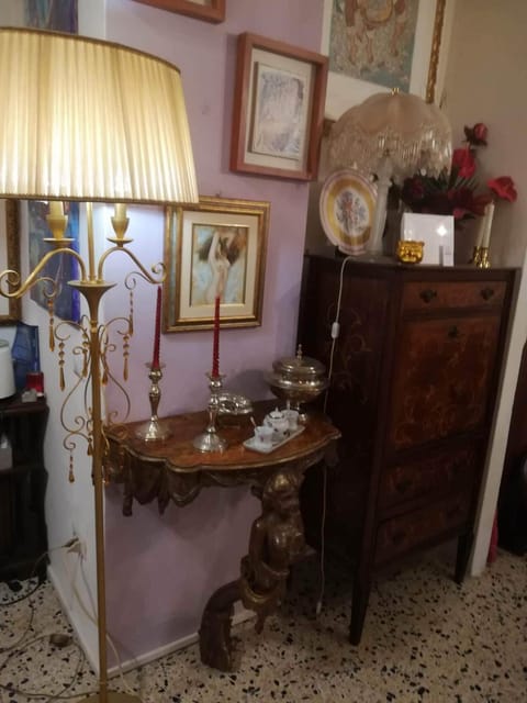 Domus Aurea Bed and Breakfast in Oristano