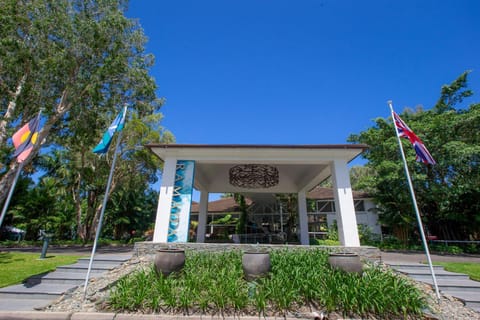 Sonia's At Ramada Resort Free Wifi & Netflix Resort in Port Douglas