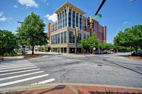 Homewood Suites By Hilton Greenville Downtown Hotel in Greenville