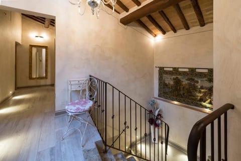 Tognazzi Casa Vacanze - Luxury apartment Coretta Condo in San Gimignano
