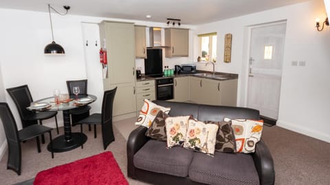 Kitchen or kitchenette, Living room, Dining area