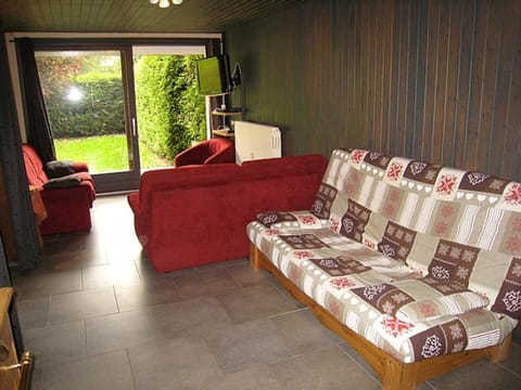 Appartement 3 pièces, 51m², terrasse, parking, La Clusaz - proche pistes et centre - FR-1-459-5 Apartment in La Clusaz