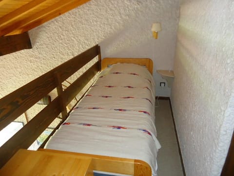 Duplex à La Clusaz avec cheminée et balcon, 2 ch, parking - FR-1-459-12 Apartment in La Clusaz