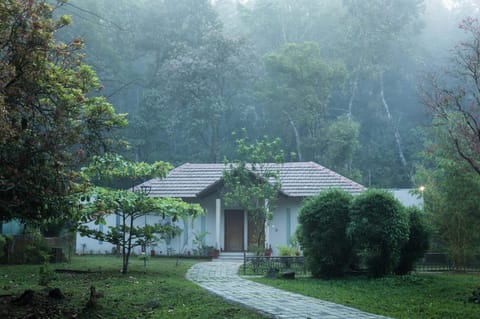 Property building, Natural landscape, Garden view