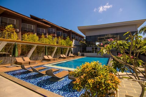 Pool view, Swimming pool