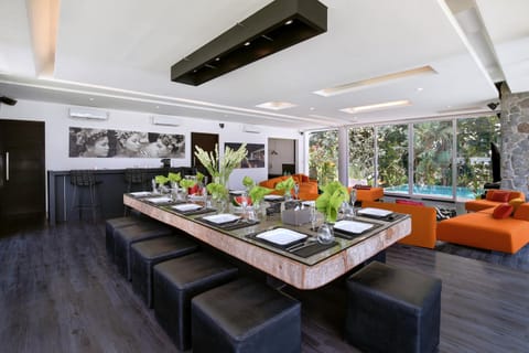 Living room, Dining area, kitchen