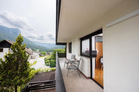 Patio, Day, View (from property/room), Balcony/Terrace