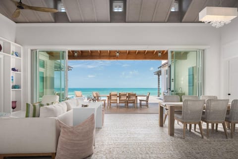 Living room, Sea view