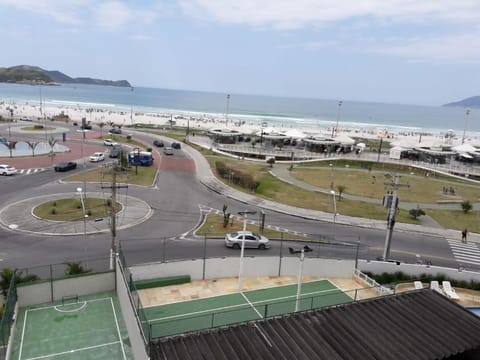 Sea view, Street view