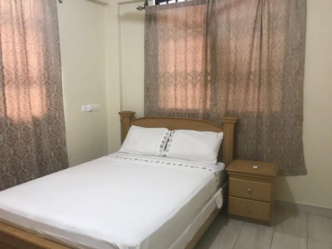 Henlesby Condo in Accra