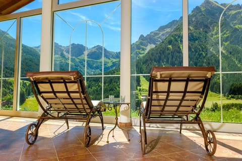 Spa and wellness centre/facilities, Swimming pool