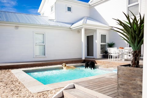 Thyme & Tide Beach Villa Chalet in Western Cape