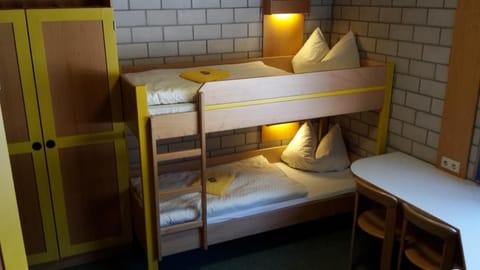 Hellmut-Waßmer-Jugendherberge Lörrach Hostel in Riehen