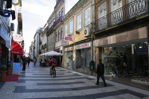 Facade/entrance, Street view, Shopping Area