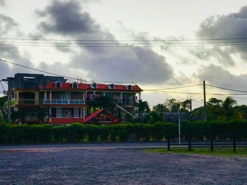 Property building, Neighbourhood, View (from property/room)