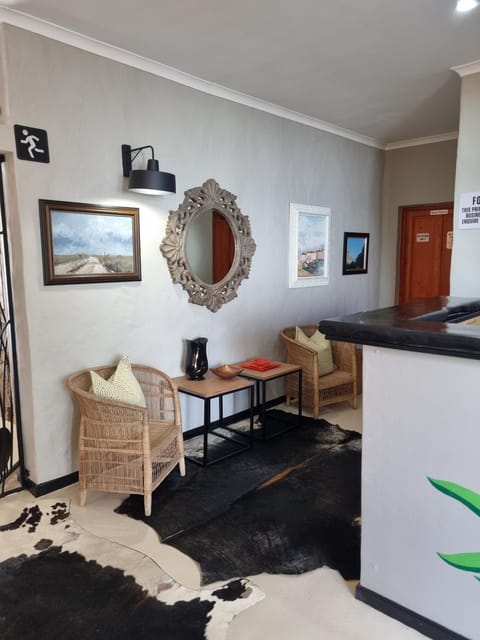 Barrydale Karoo - BOUTIQUE HOTEL Bed and Breakfast in Western Cape