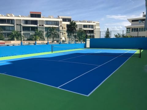 Tennis court