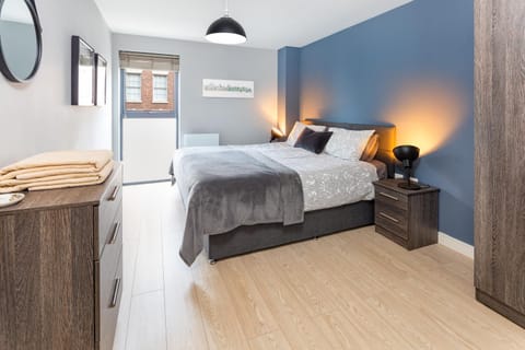 Centrally located apartment in Duke Street- free parking- two bathrooms Condominio in Liverpool