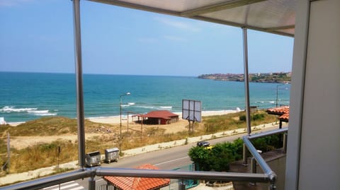 Nedev's Apartments in Lazur 2 Complex Apartment in Sozopol