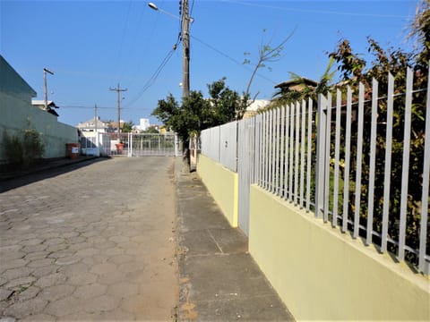 Casa na praia dos Ingleses para até 12 pessoas House in Florianopolis