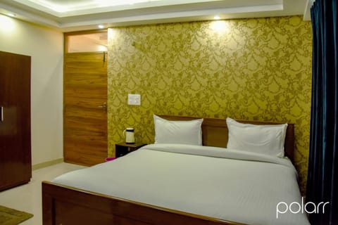 Paradise Inn Hotel in Dehradun