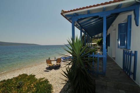 BBQ facilities, Balcony/Terrace, Beach