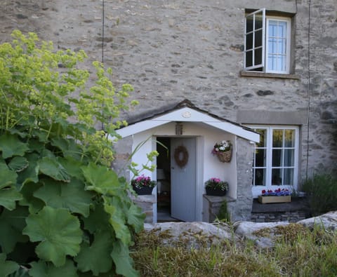 No 2 House in Kirkby Lonsdale