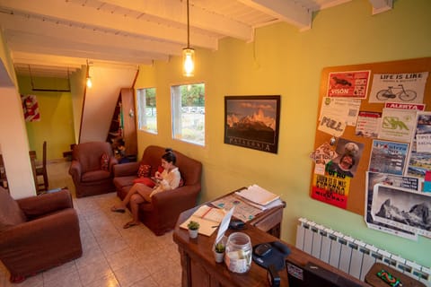 People, Living room, Seating area, group of guests