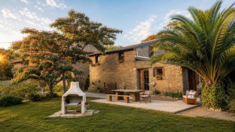 Property building, Garden