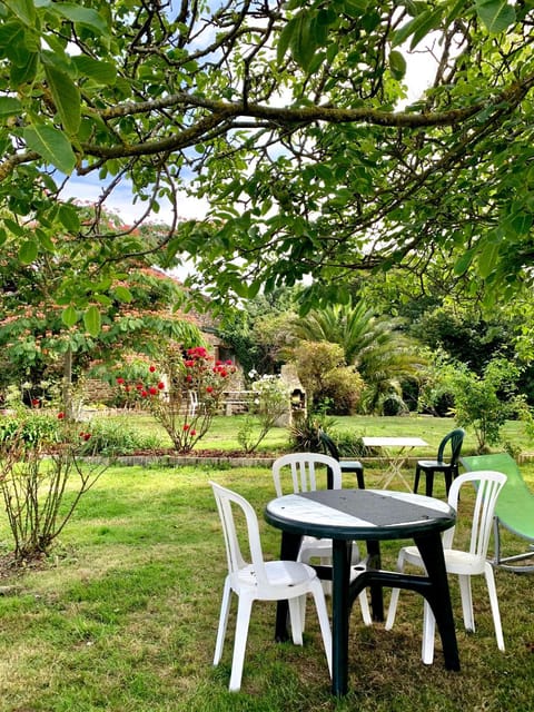 Chambres d'Hôtes du Manoir du Haut Salmon Bed and Breakfast in St-Malo