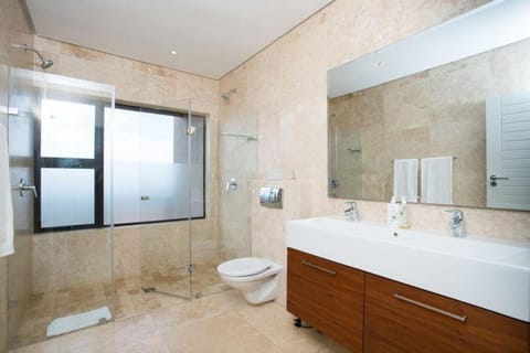 Zimbali Luxury 3 Bedroom Villa KB01 Condominio in Dolphin Coast