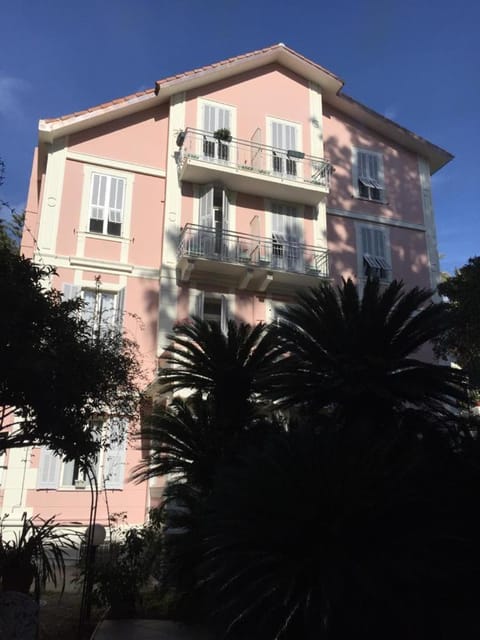 Hotel Lucciola Hôtel in Bordighera