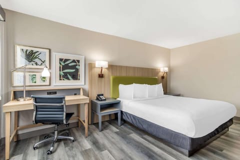 Country Inn & Suites by Radisson, Atlanta Airport South, GA Hotel in College Park