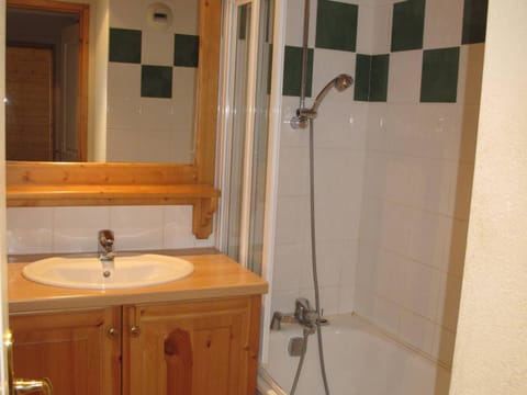 Appartement 2 pièces au pied des pistes à Plagne Villages, balcon nord, casiers à skis, 6 pers. - FR-1-351-59 Apartment in Mâcot-la-Plagne