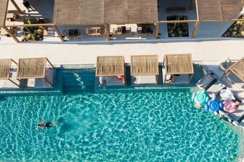 Bird's eye view, Swimming pool