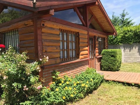 Cabañas del Alba Chalet in Lago Puelo