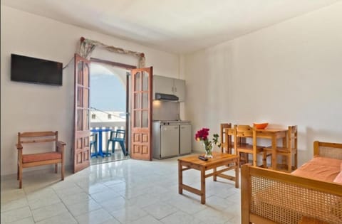 Sea Stone Apartments Apartment hotel in Karpathos