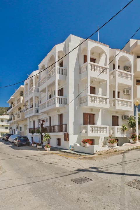 Sea Stone Apartments Apartment hotel in Karpathos