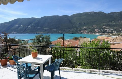 Day, Balcony/Terrace, Mountain view