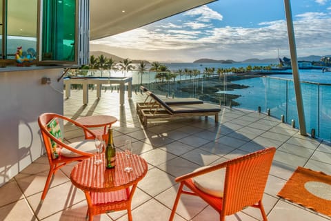 Pavillions Penthouse 25 - 4 Bedroom Luxury Ocean View Hamilton Island Apartment in Whitsundays