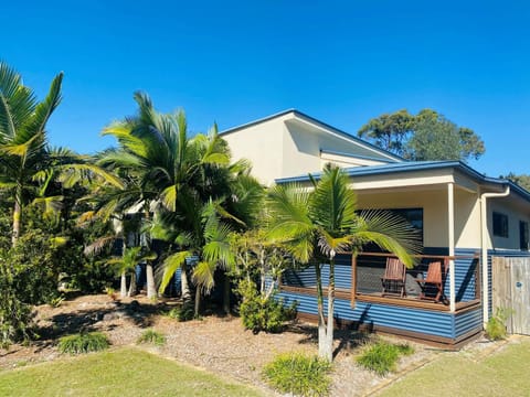 Sandys On Cypress Casa in Rainbow Beach