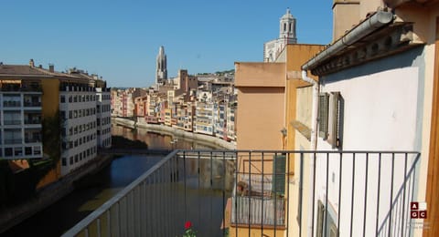Apartaments Girona Centre Condo in Girona